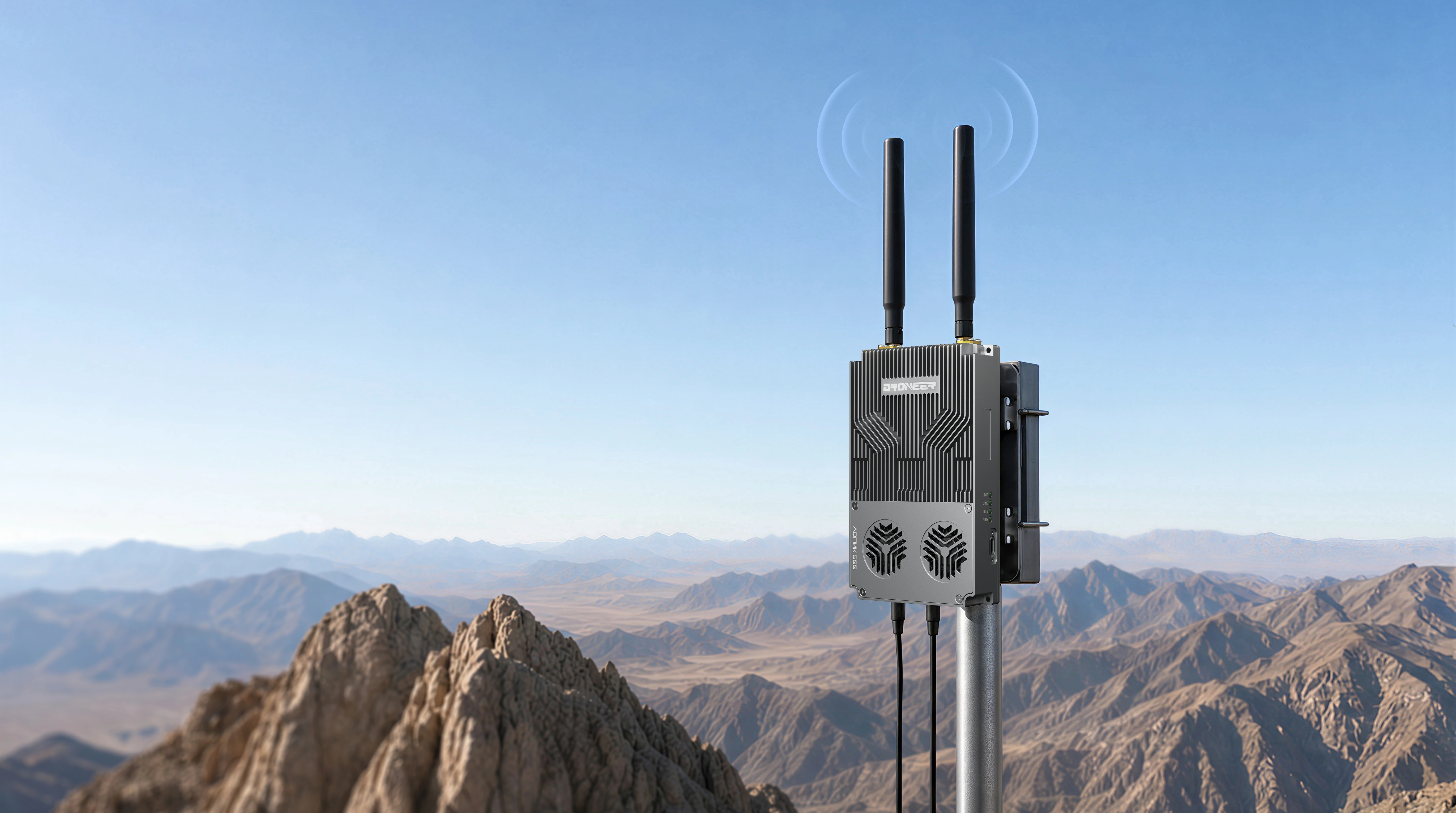 2x2 MIMO dual antenna architecture
